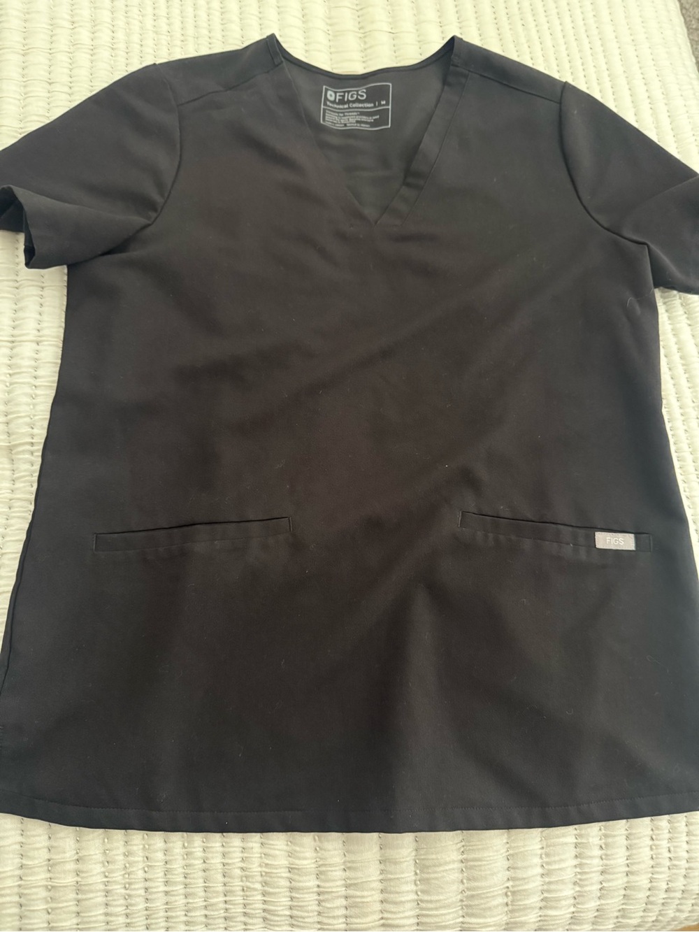 Figs Black Women's V-Neck Short Sleeve Scrub Top